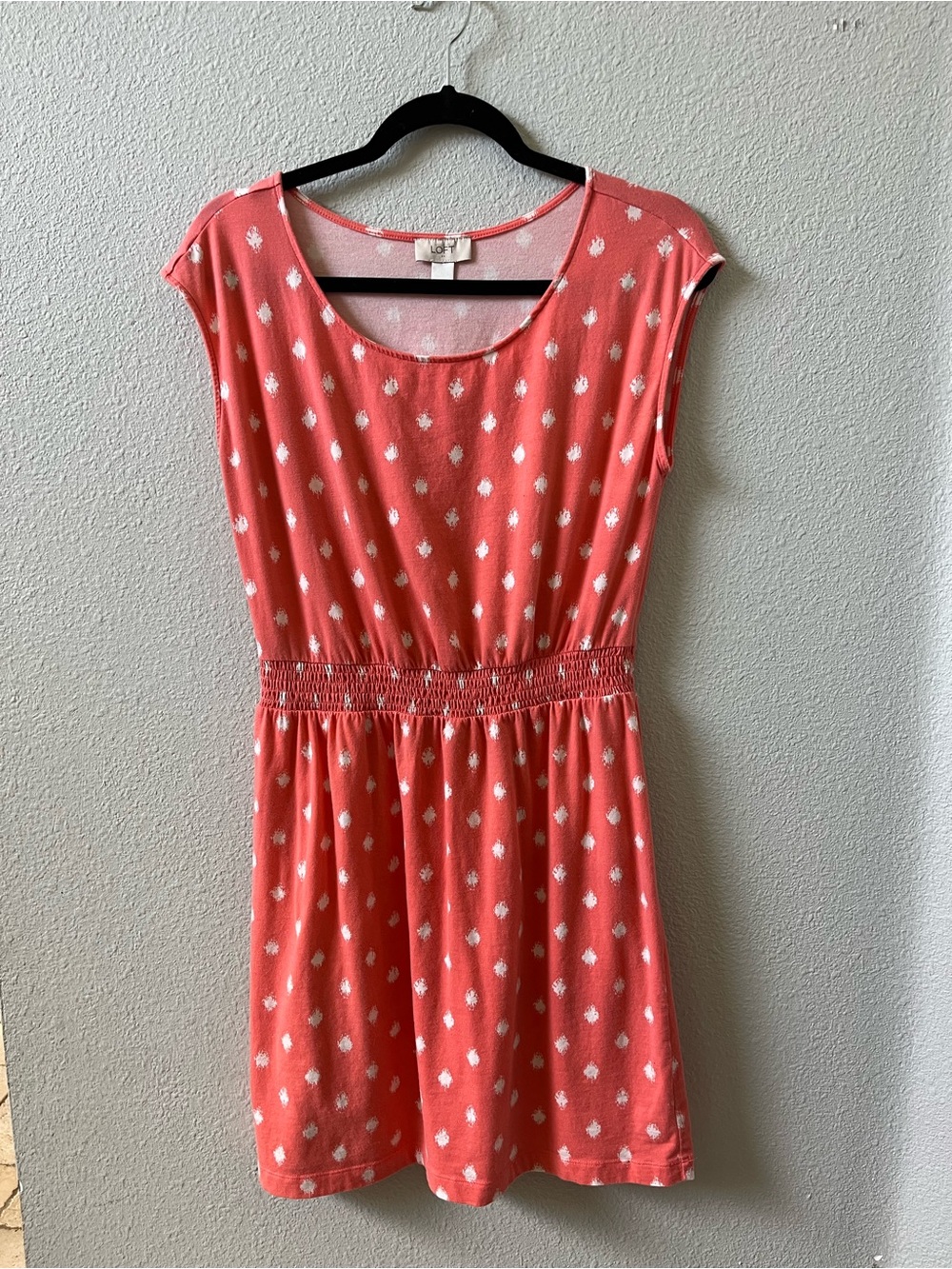 LOFT Coral Peach Polka Dot Scoop Neck Top